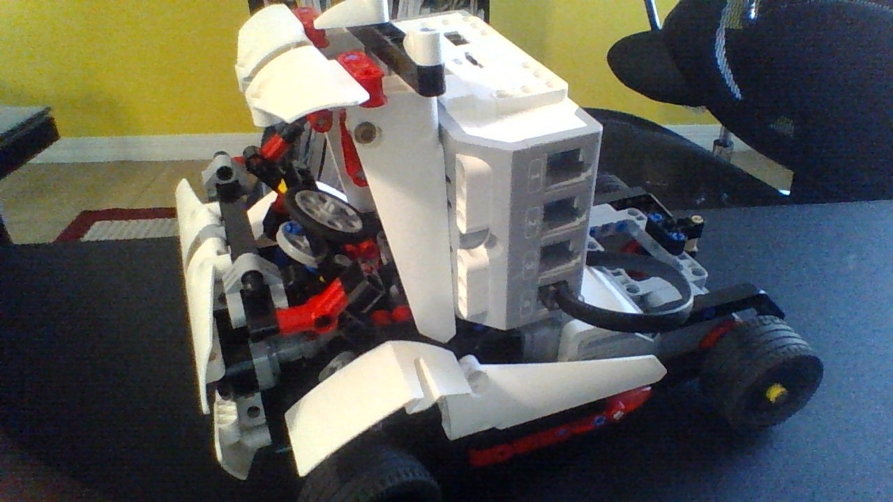 The Completed EV3 Truck